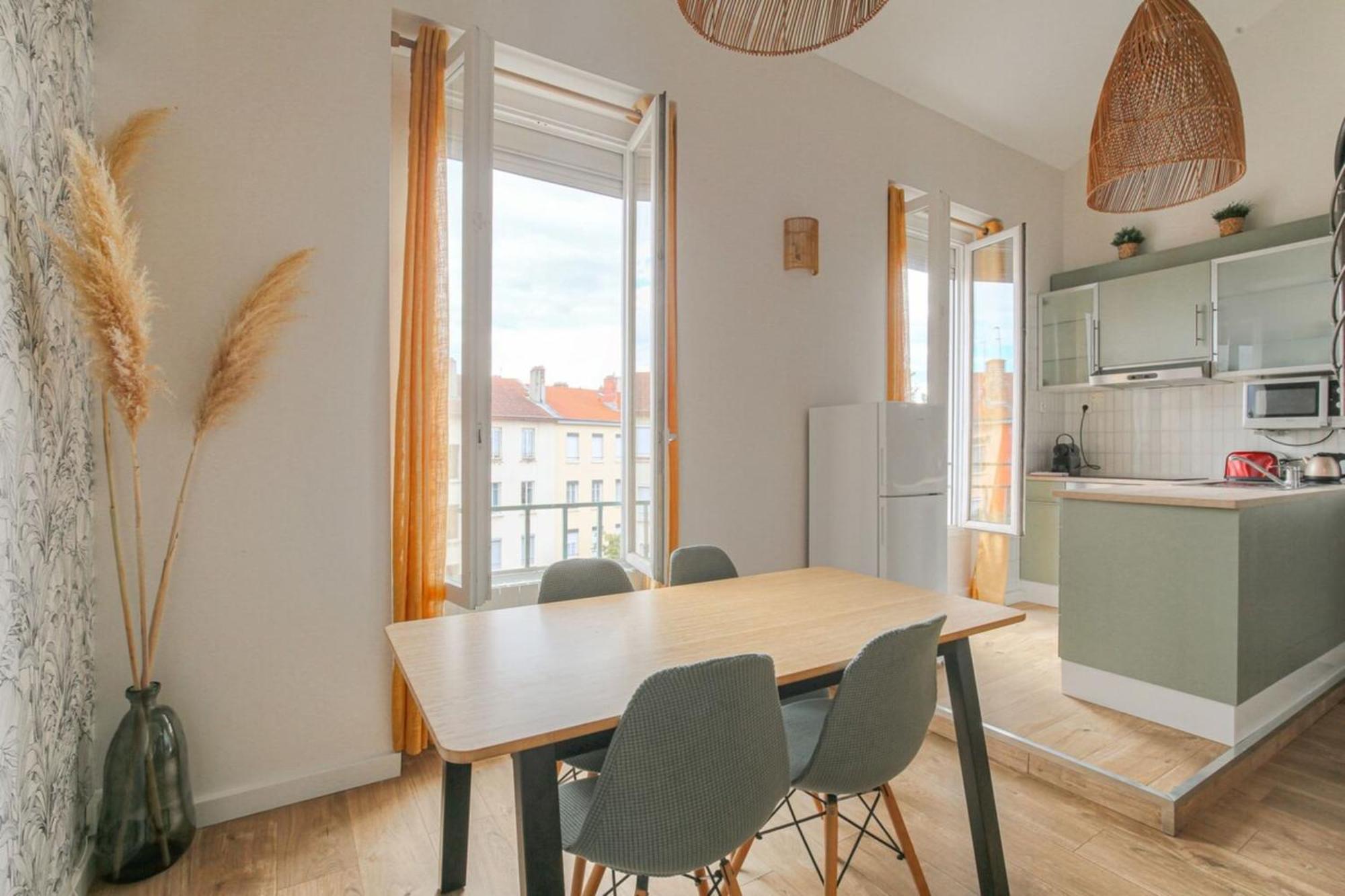 Appartement Duplex Spacieux Et Design Proche La Part-Dieu à Lyon Extérieur photo