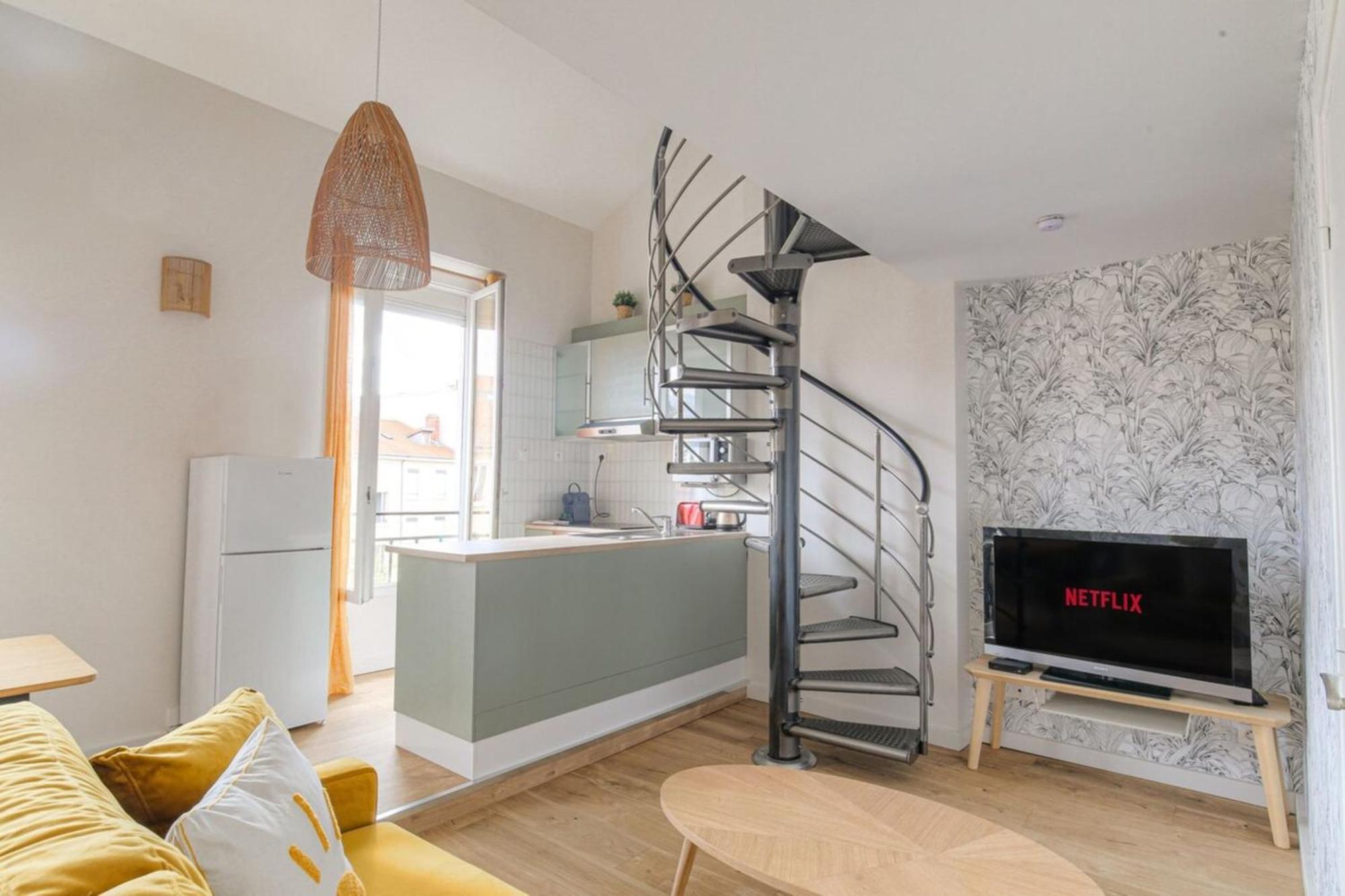 Appartement Duplex Spacieux Et Design Proche La Part-Dieu à Lyon Extérieur photo